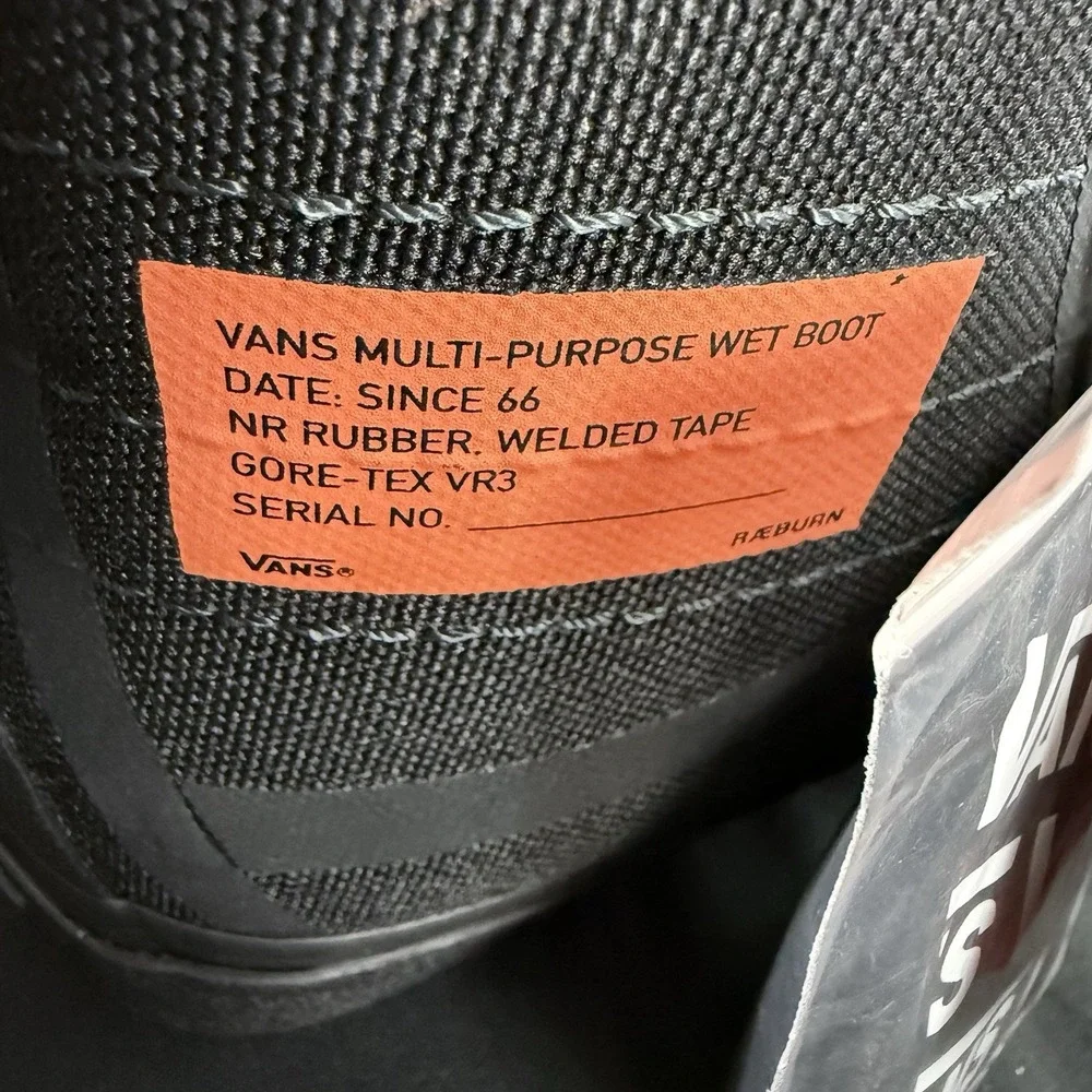 VANS Sk8-Hi GTX VR3 Raeburn Gore-Tex Triple Black High Top Sneaker Red M 6 W 7.5
